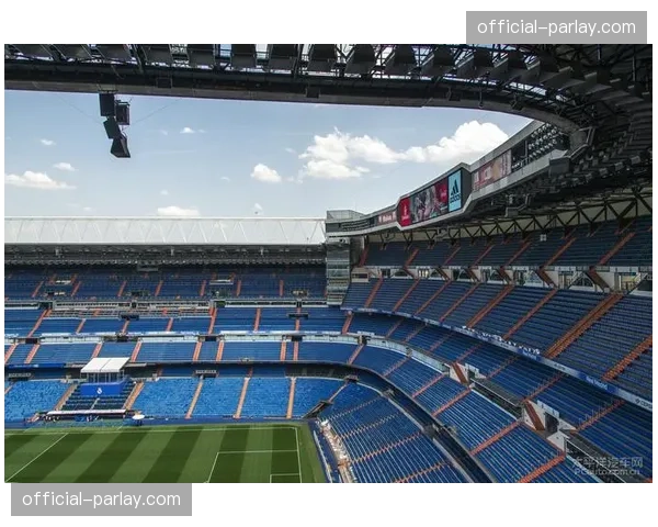 马德里市政厅批准球迷在市中心设立临时观赛区 马德里市政厅批准球迷在市中心设立临时观赛区