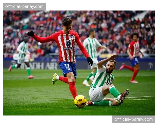 马竞3-0完胜贝蒂斯，格列兹曼传射建功锁定欧冠席位